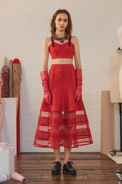Look 3